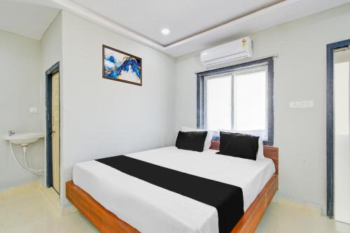 Hyderabad Hotel | Hotel O SSR Grand