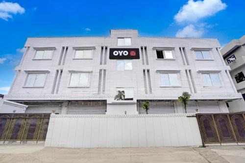 Patna Hotel | Hotel O The Prism rooms and banquet