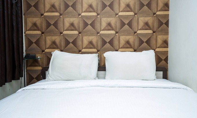 Central Area Hotel | Hotel Opera Inn near Central Bus Stand