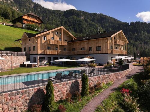 Castelrotto Hotel | Hotel Ortler