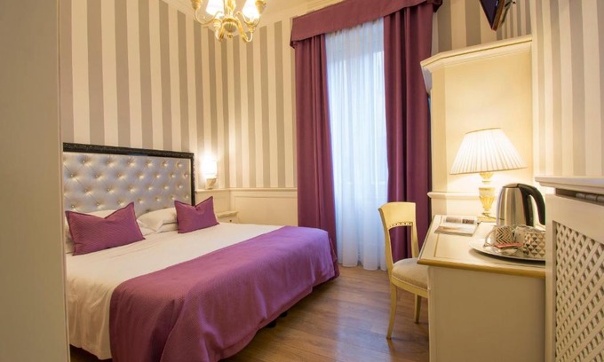 Historic Center Hotel | Hotel Pedrini
