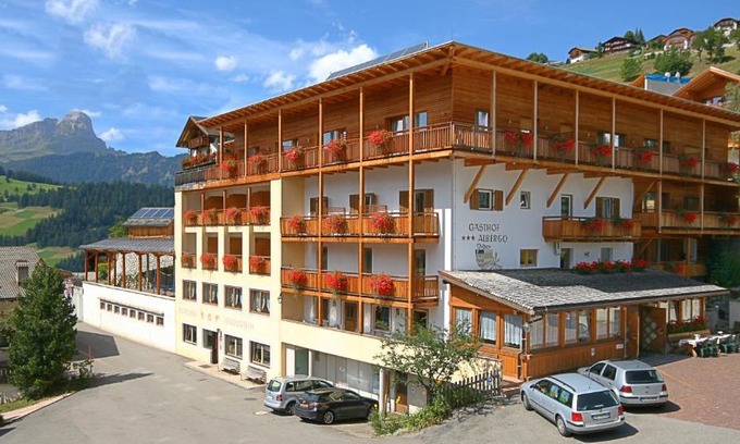 San Genesio Hotel | Hotel Pider