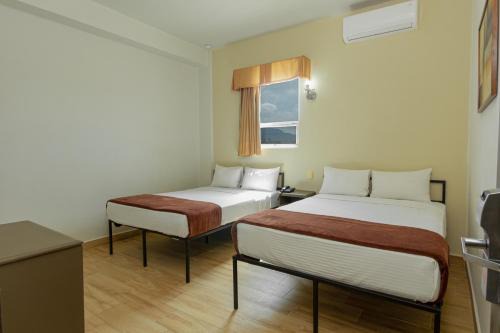 Monterrey Centro Hotel | Hotel Plaza del Arco Express