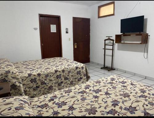 Erongaricuaro Hotel | Hotel Plaza Eronharhini