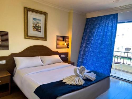 Empuriabrava Hotel | Hotel Portofino
