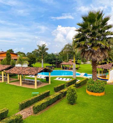 El Santuario Hotel | Hotel Rancho Las Margaritas