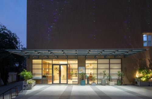 Bhopal Hotel | Hotel Regal Grand