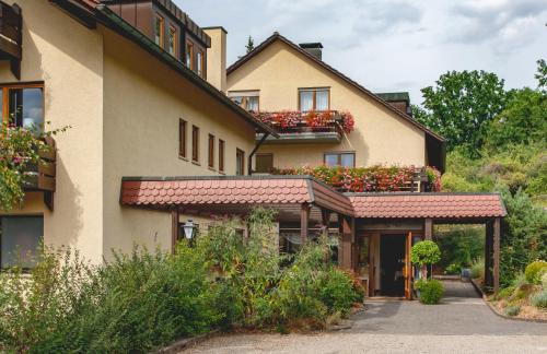 Reicholzheim Hotel | Hotel Restaurant Martha