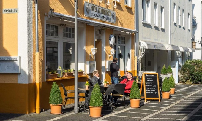 Bad Bertrich Hotel | Hotel Restaurant Zumbusch