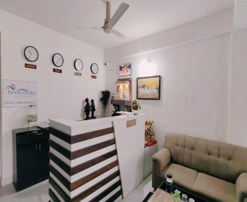 Kharadi Hotel | Hotel Revmantra Kharadi