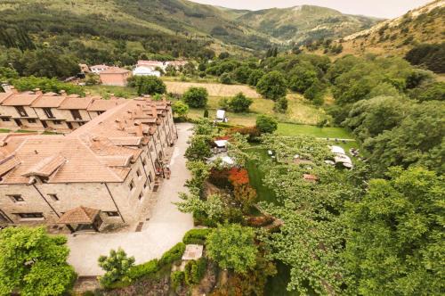 Navacepedilla de Corneja Hotel | Hotel Ribera del Corneja