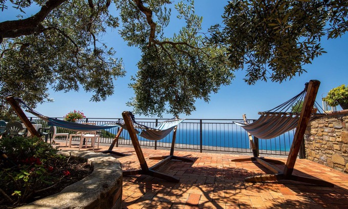 Castellabate Historic Centre Hotel | Hotel Ristorante Madonna Della Scala