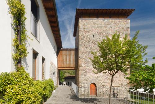 Uriz Hotel | Hotel Rural Torre de Úriz