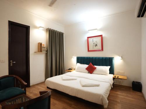 Sector 39 Hotel | Hotel Rustam Residency