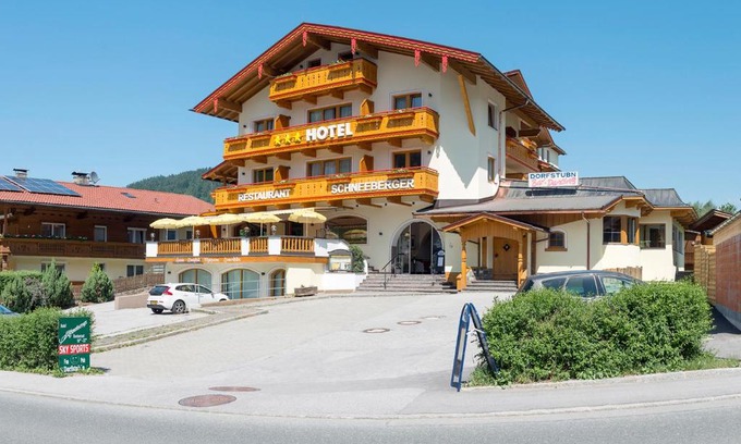 Niederau Hotel | Hotel Schneeberger
