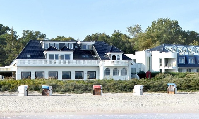 Hohwacht Hotel | Hotel Seeschlösschen