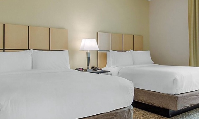 North San Antonio - SAT Apartment | Hotel Suites with great guest amenities near San Antonio International Airport.