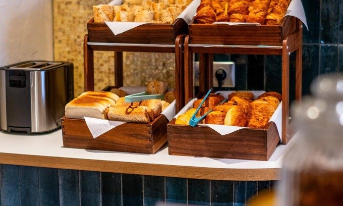 Porte-Saint-Martin Hotel | Hotel Taylor