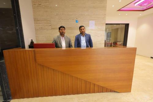 Taj Ganj Hotel | Hotel The Grand Tree