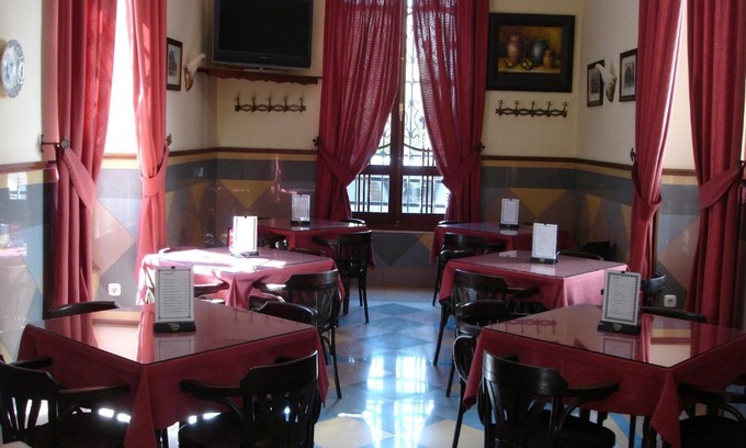 Cabra Hotel | Hotel Villa Maria