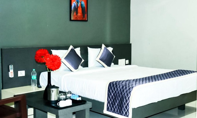 Ramoji Film City Hotel | HOTEL VJR