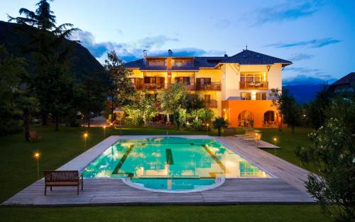 Caldaro Sulla Strada del Vino Hotel | Hotel Weingut Klosterhof