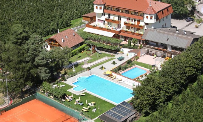 Rabla Hotel | Hotel Weiss