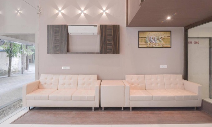Andheri West Hotel | Hotel West Blue