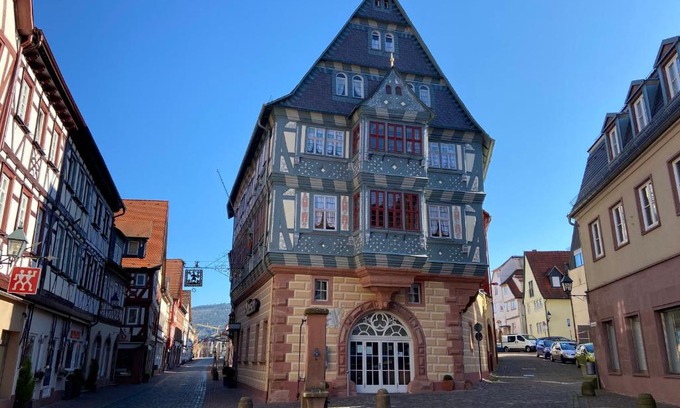 Miltenberg Hotel | Hotel zum Riesen - älteste Fürstenherberge Deutschlands