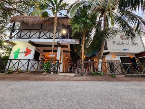 El Cuyo Hotel | Hotelito El Cuyo