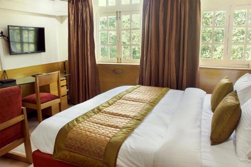 Connaught Place Hotel | Hotels Daffodils Connaught Place
