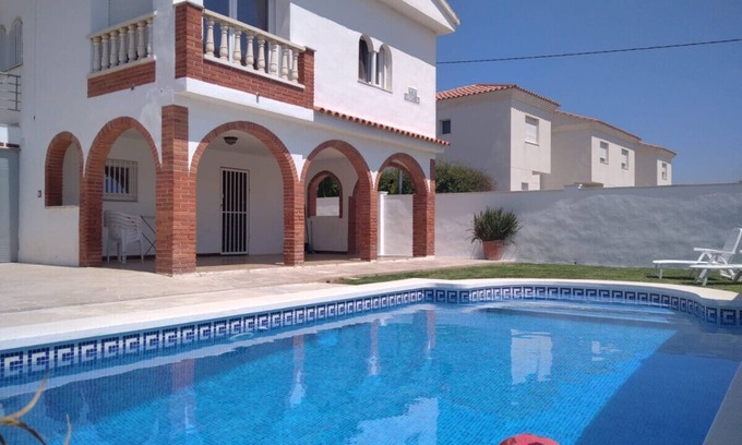 Vinaros Villa | HOUS WITH POOL 250 M. FROM BEACH 10 PERS