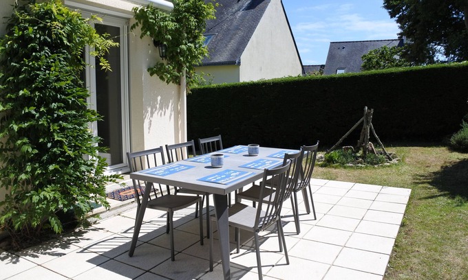 Saint-Philibert House | HOUSE 6 BEDS - SAINT PHILIBERT - FURNITURE 2 Stars