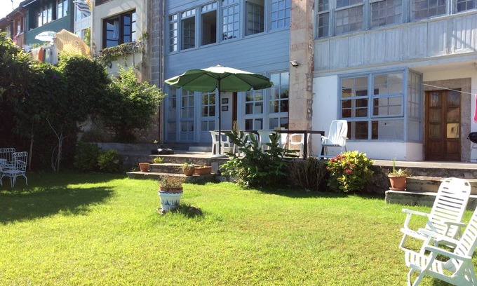 Llanes House | House and garden center Llanes, port, beach