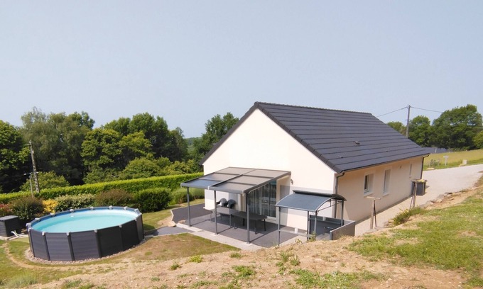 Beynat House | House casa Maya bungalow near honey lake free wifi above ground pool