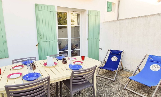 Saint-Martin-de-Re House | House close to the port of Saint Martin de Ré