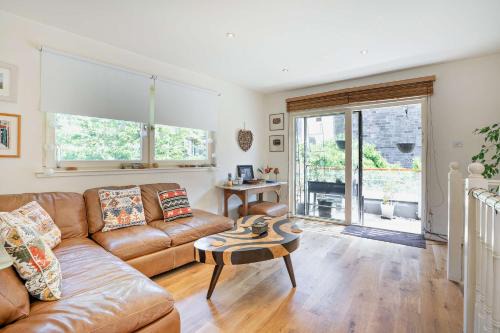 New Town Apartment | House close to Old Town Edinburgh