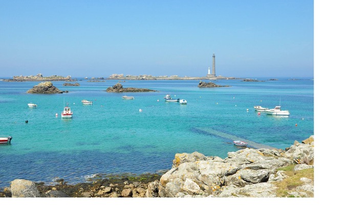 Plouguerneau House | HOUSE COCOONING SEA & SHOPS ON FOOT, UNLIMITED INTERNET GARDEN