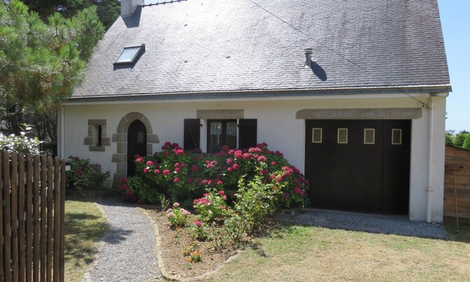 Penestin House | House facing the ocean 100 m² close to shops beach paths fishing slopes