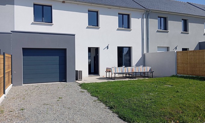 Plouhinec House | House for 10 people 5 mn from the Ria d'Etel and 5 mn from the beaches of Gâvres