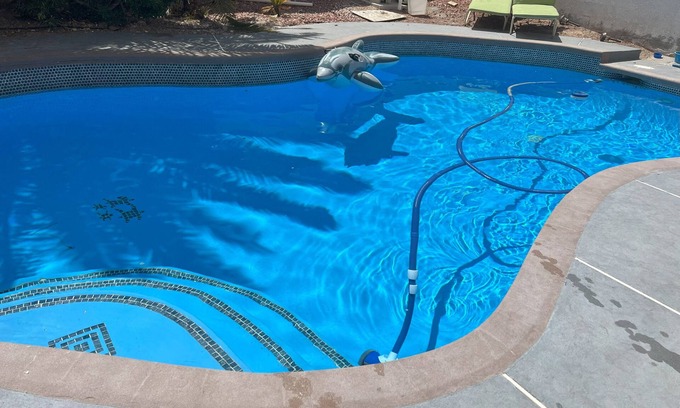 North Las Vegas House | HOUSE FOR A BIG FAMILY SWIMING WITH POOL AND RV PARKING.