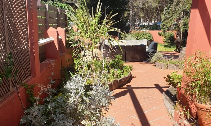 La Tamarissiere House | House for rent 5 minutes walk from the beach
