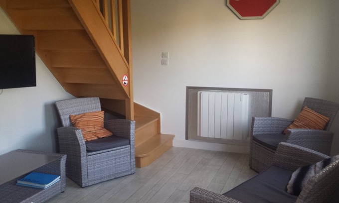 Ouistreham House | House