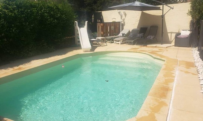 Gemenos House | House gemenos clim swimming pool close beaches 9 sleepings