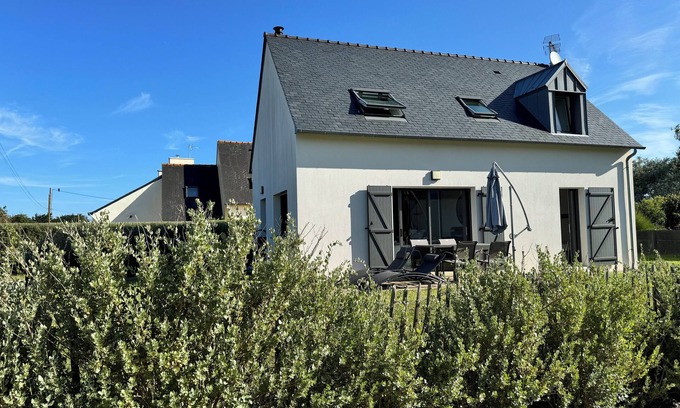 Penmarch House | House Gîte 300 m from the beach
