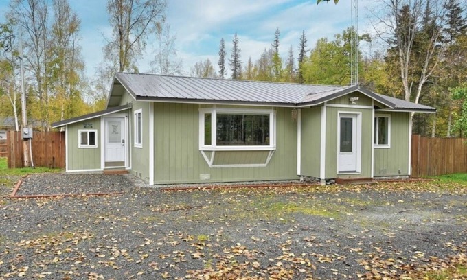 Soldotna House | House in Soldotna, quiet and convenient location close to fishing!