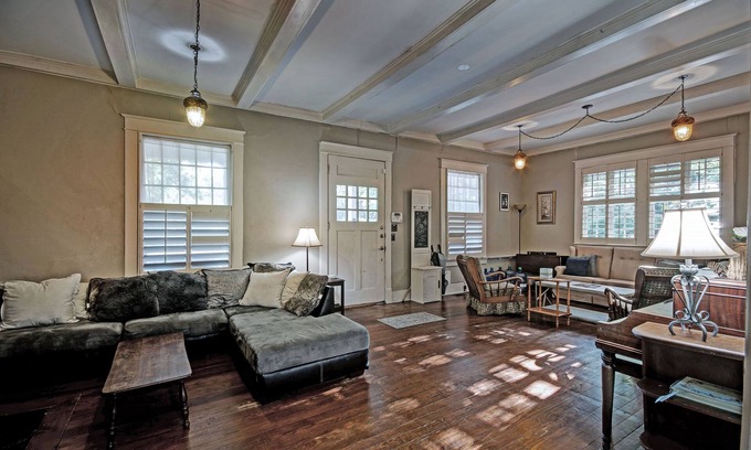 Greater Belhaven House | House in the Heart of Belhaven Near Everything