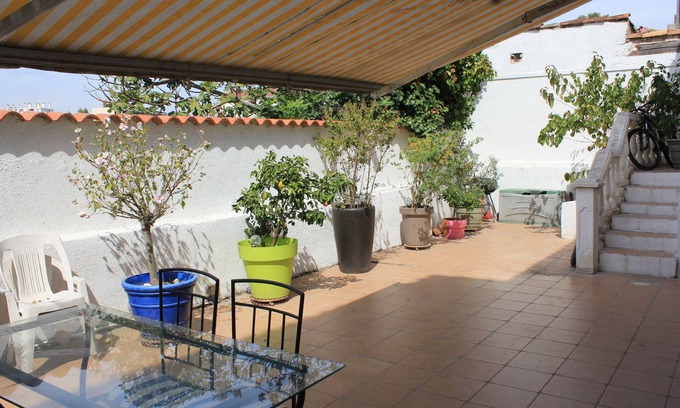 La Belle de Mai House | House, large terrace, 2 bedrooms, near old port and train station, sleeps 6
