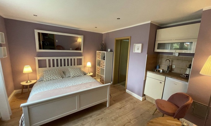 Leopoldshagen Apartment | House-Lena Leopoldshagen Apartment Lila