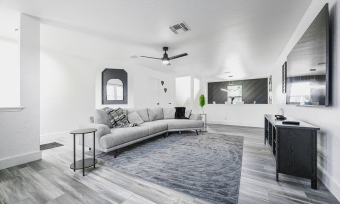 San Antonio House | House Near Lackland AFB